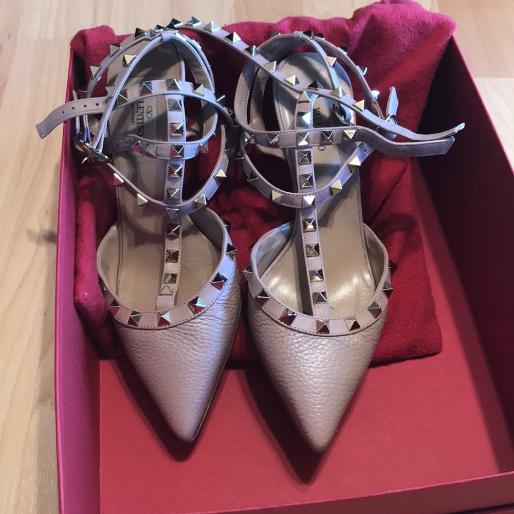 Valentino Pink Rockstud Strap Heels (Hardly worn)